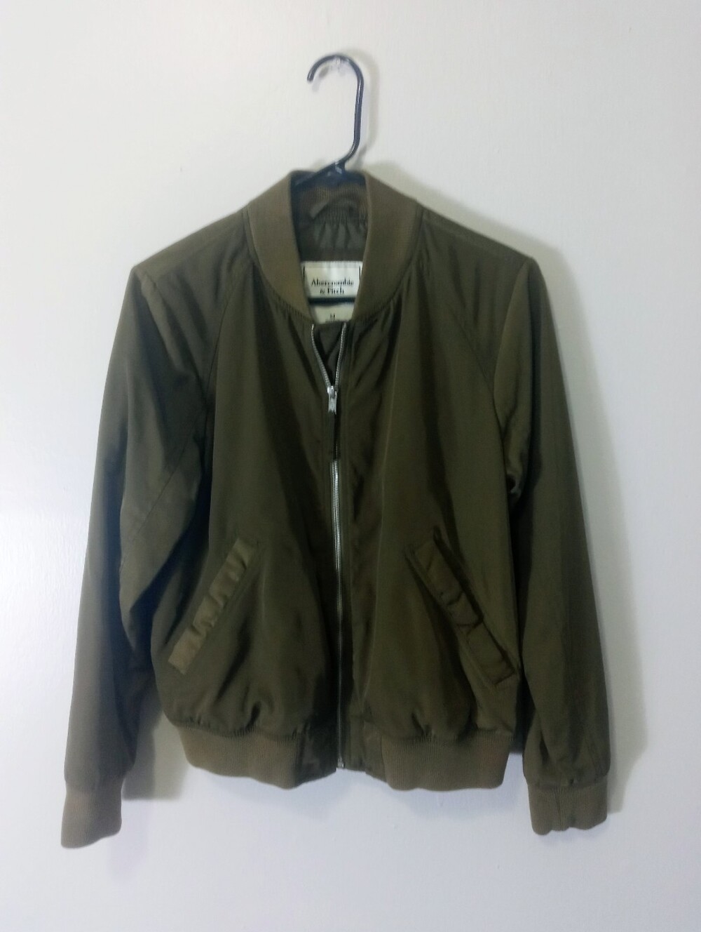 Abercrombie & Fitch Olive Green Bomber Jacket - Satin Women's Medium*